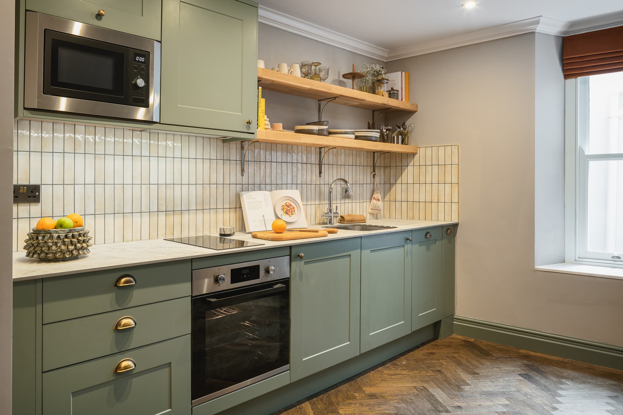 092301-155StMichaelsHill-YourApartment-3-1