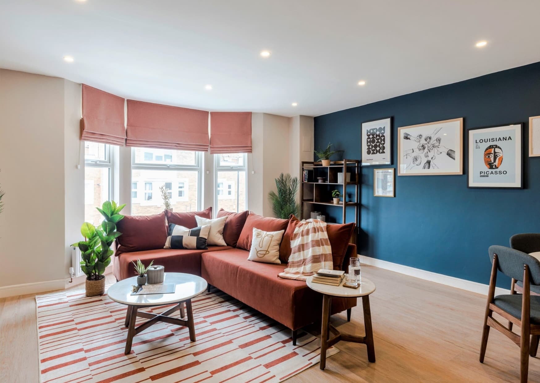 2 bed Serviced Apartments in Shepherd's Bush