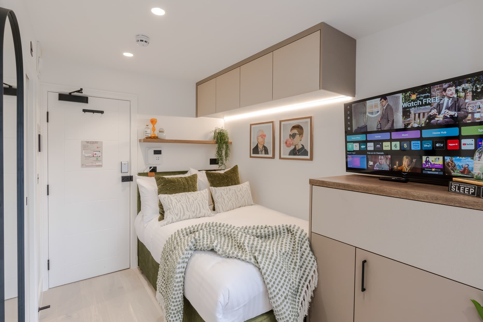 2-Kensington-Serviced-Apartments-Apartment-12