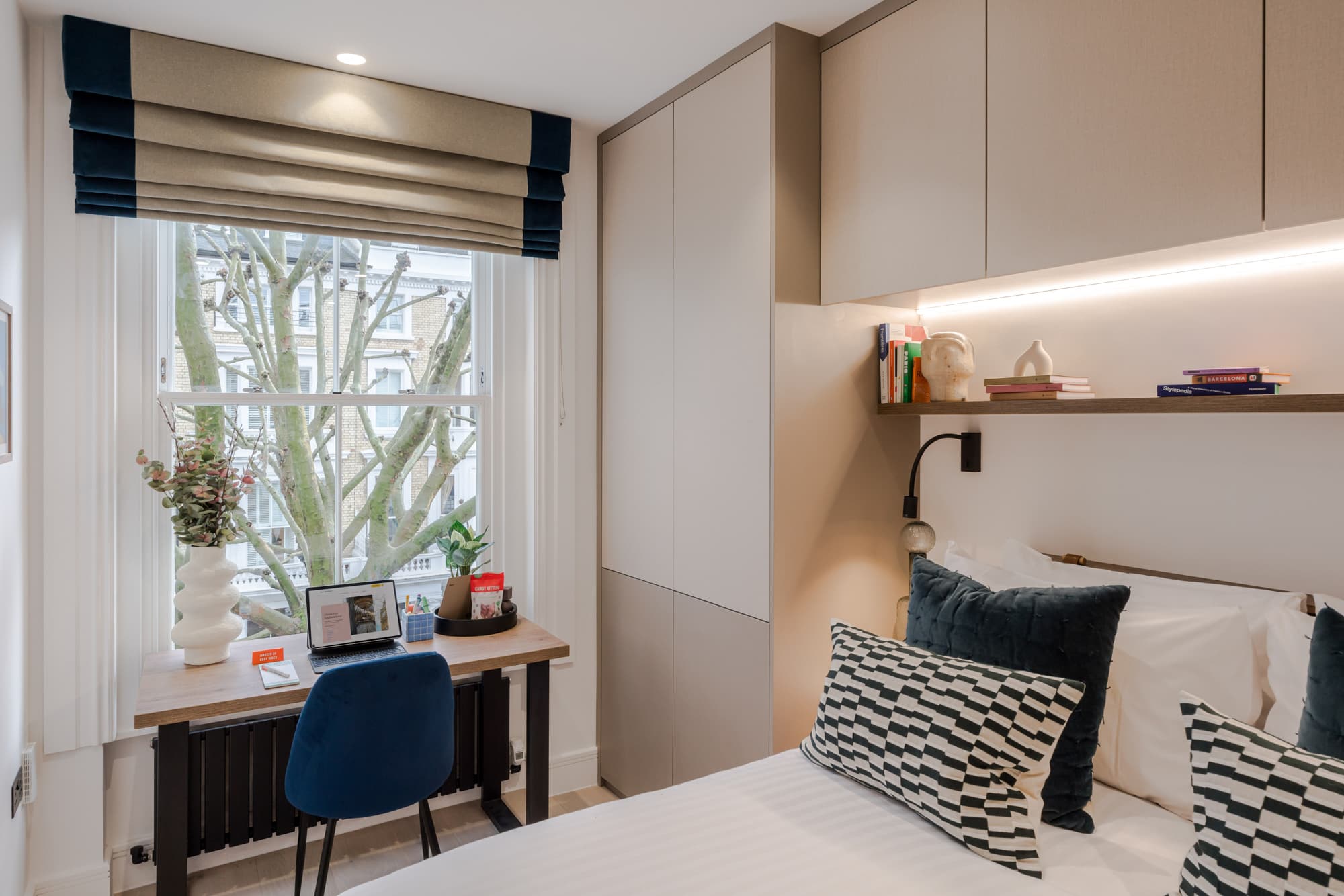 2-Kensington-Serviced-Apartments-Apartment-13