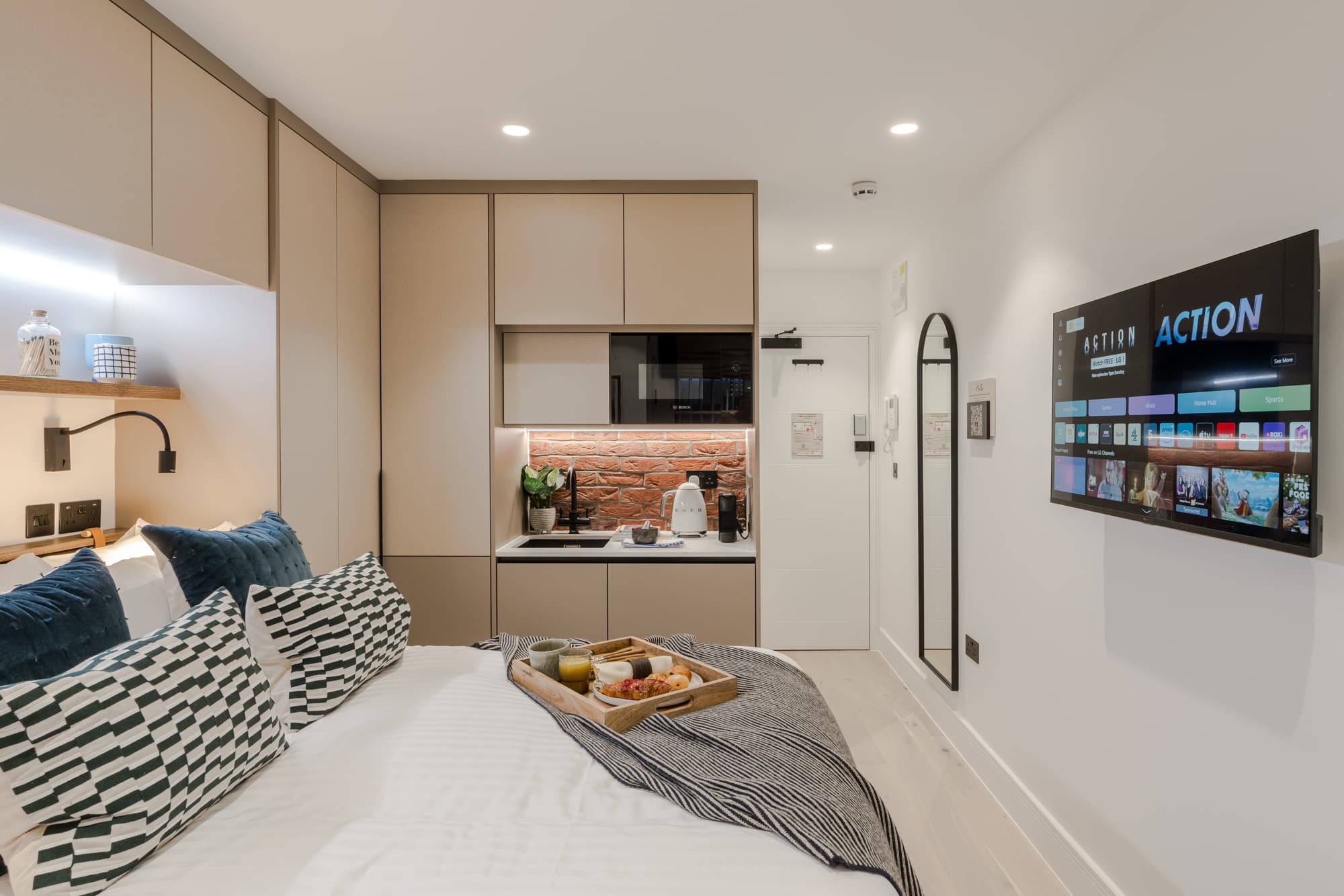 4-Kensington-Serviced-Apartments-Apartment-1