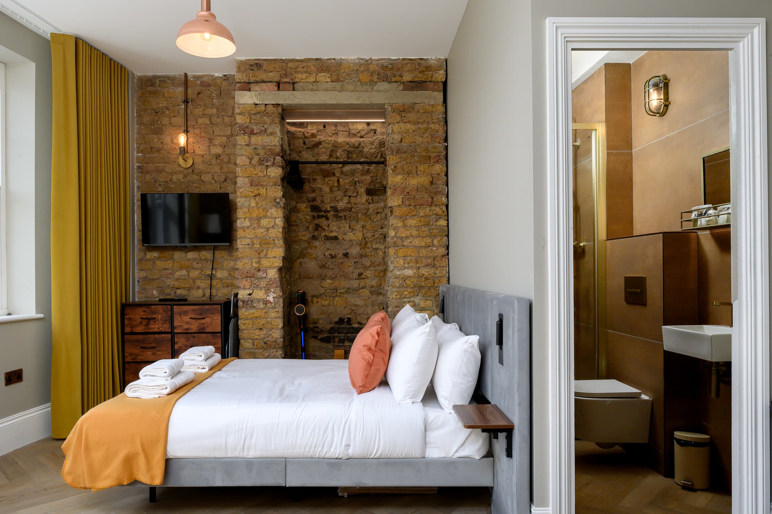 Brixton Loft Studio Short Term Lets