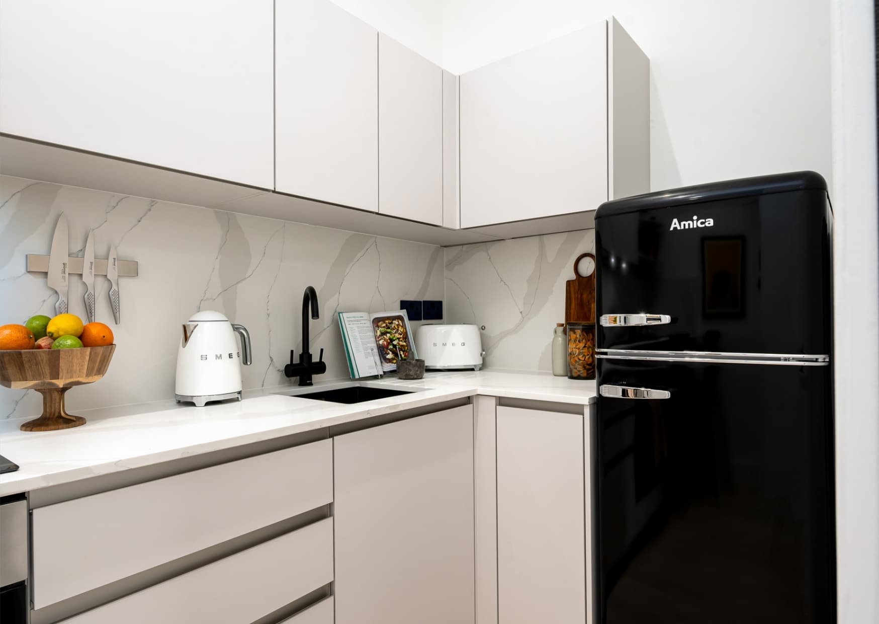 Camden Serviced Apartments with Kitchens