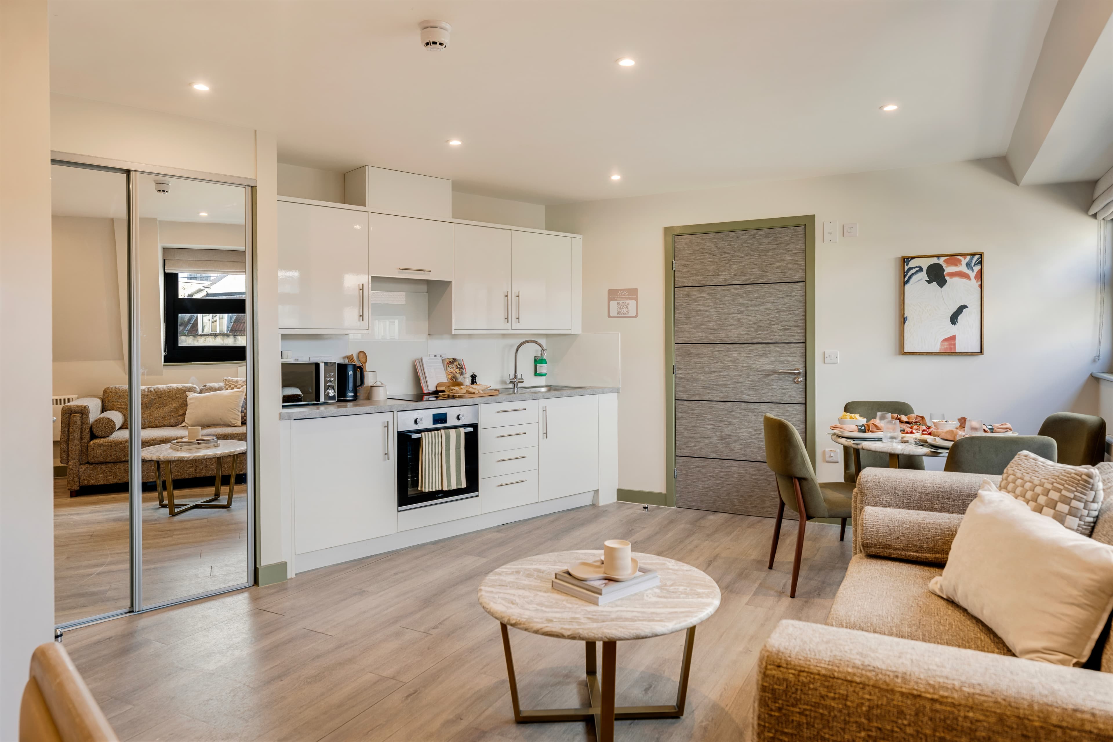 Clifton Village Serviced Apartments_51