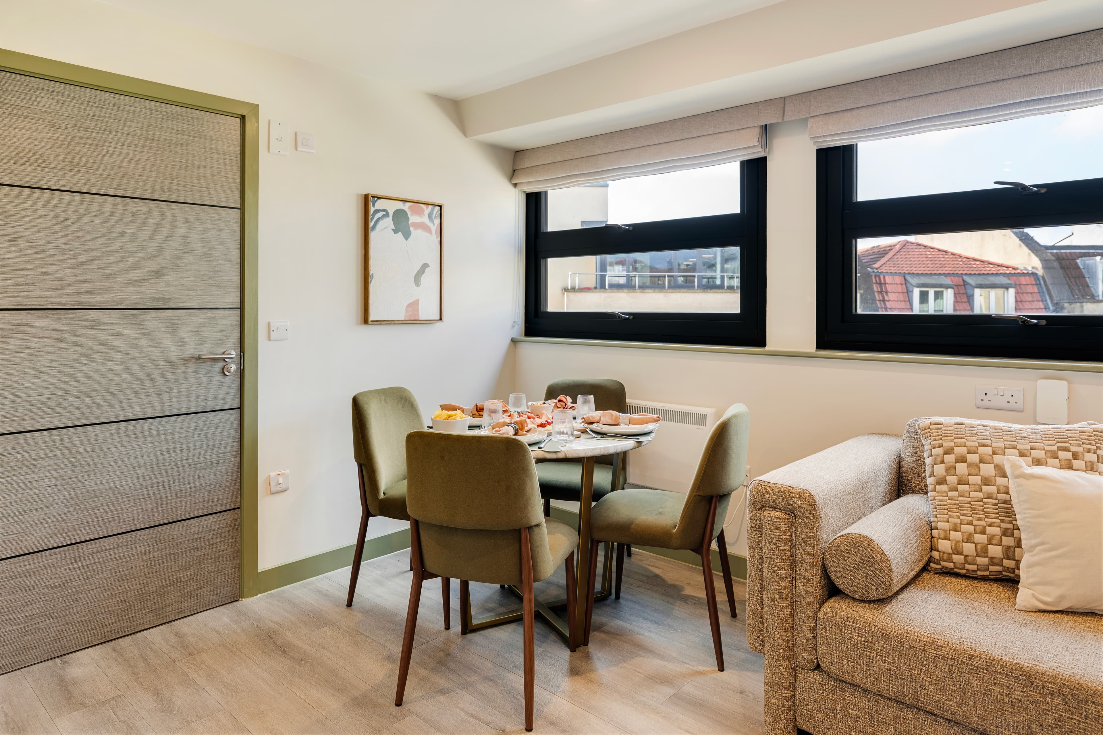 Clifton Village Serviced Apartments__54