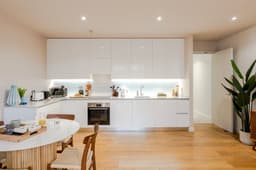 Kings-Cross-Serviced-Apartments-One-Bed-With-Balcony-10