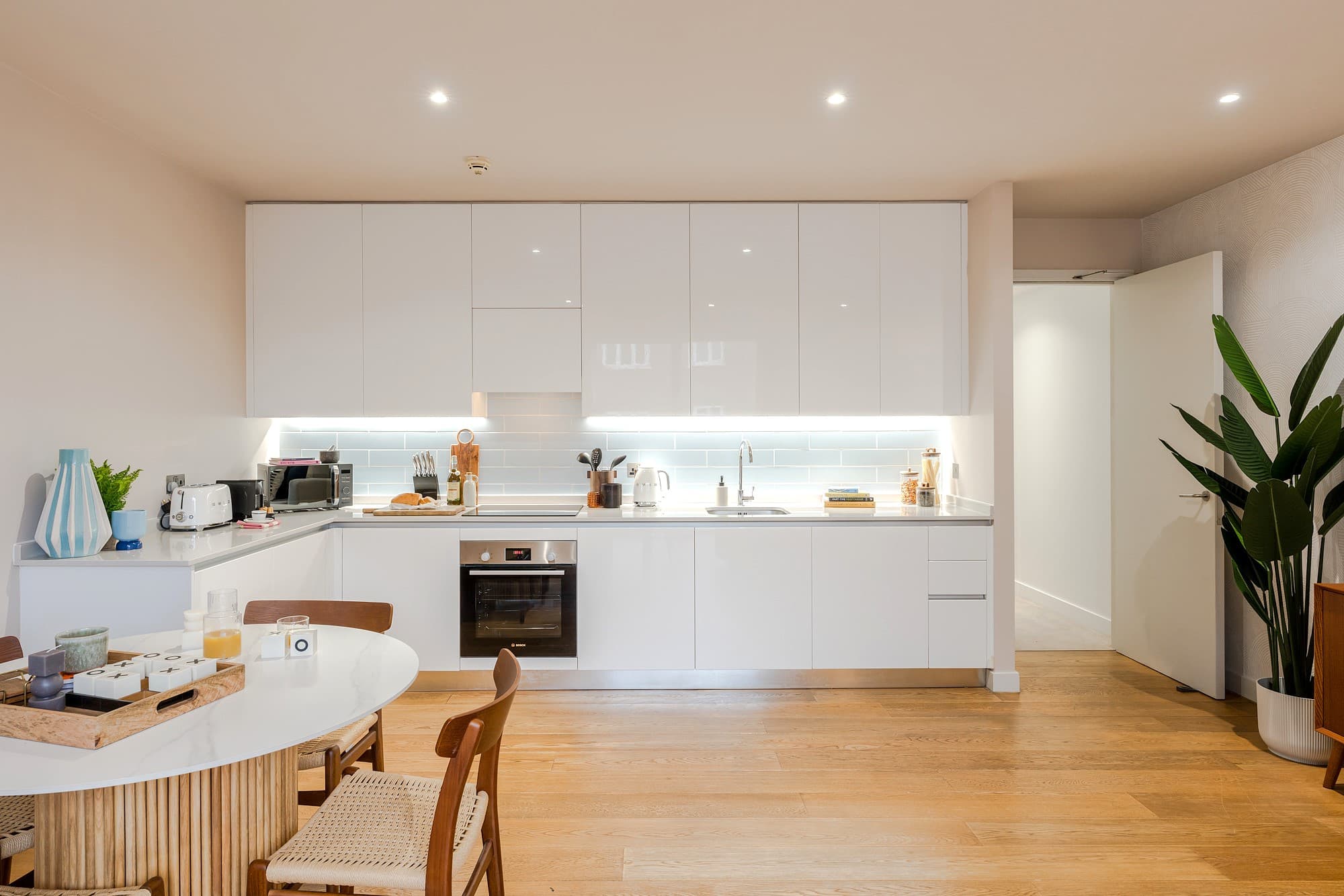 Kings-Cross-Serviced-Apartments-One-Bed-With-Balcony-10