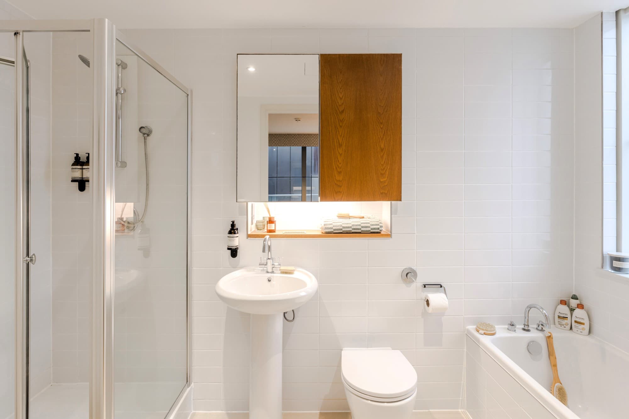 Kings-Cross-Serviced-Apartments-Penthouse-XL-With-Balcony-9