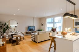 Kings-Cross-Serviced-Apartments-Two-Bed-With-Balcony-1