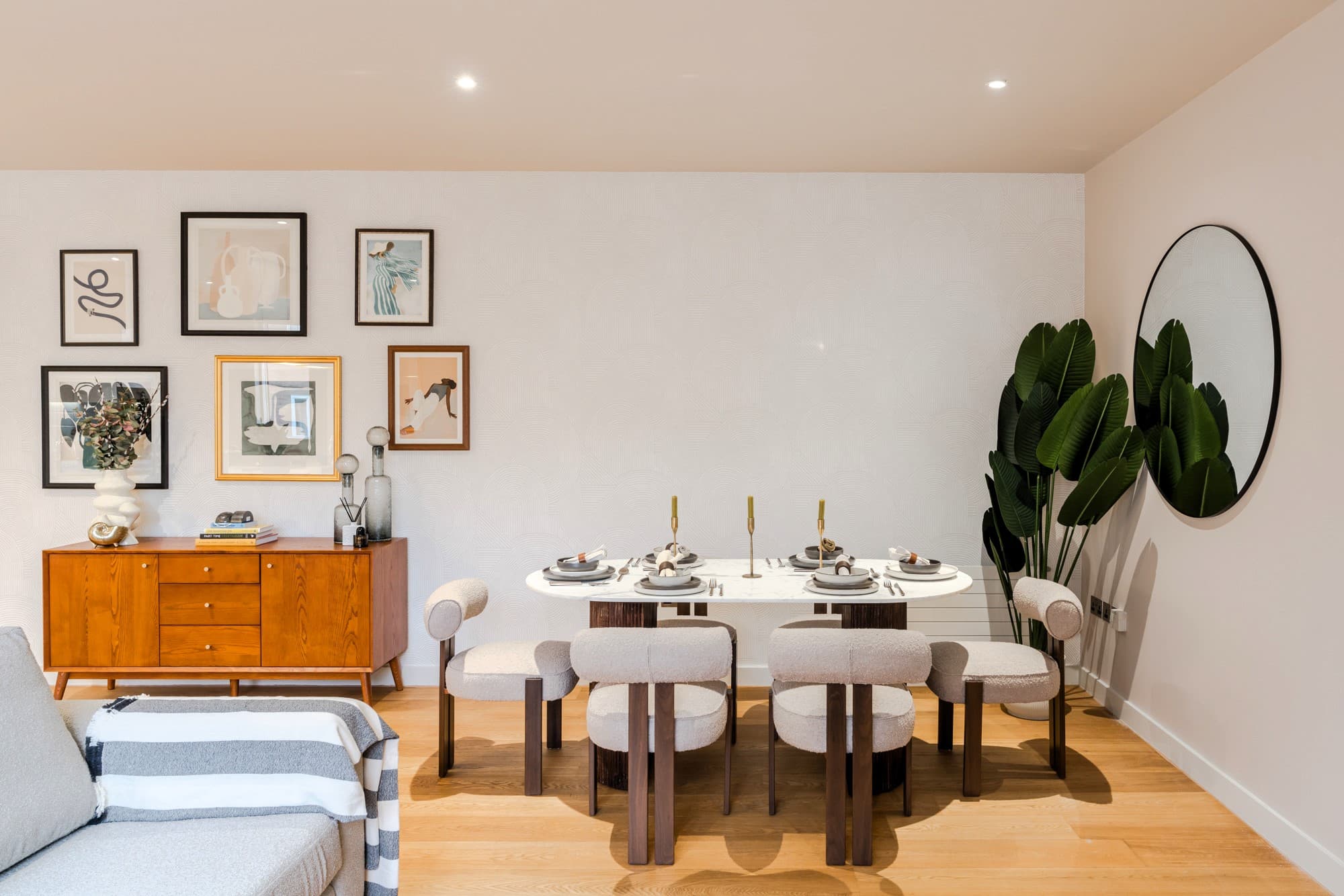 Kings-Cross-Serviced-Apartments-Two-Bed-With-Balcony-7