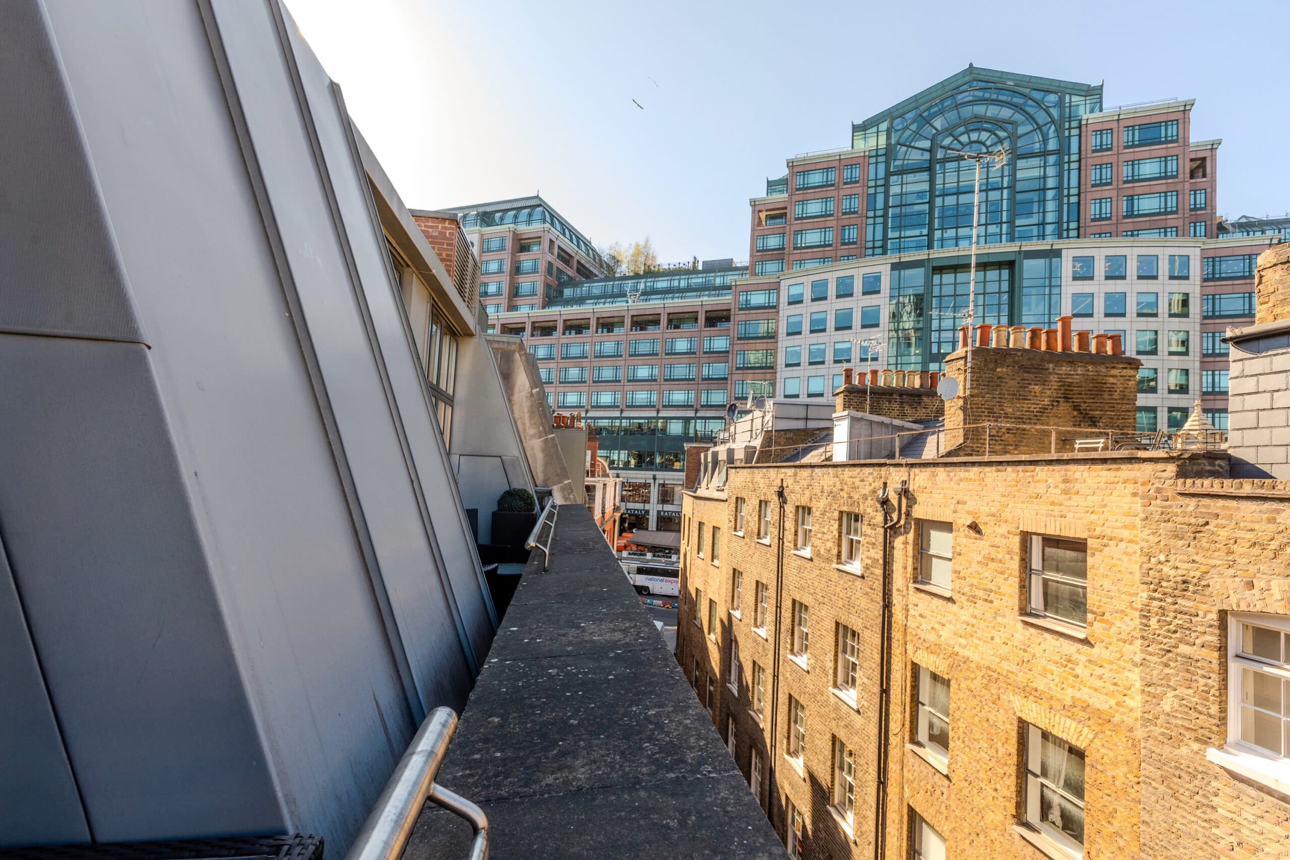 Liverpool-Street-Serviced-Apartments-2BR-2-scaled