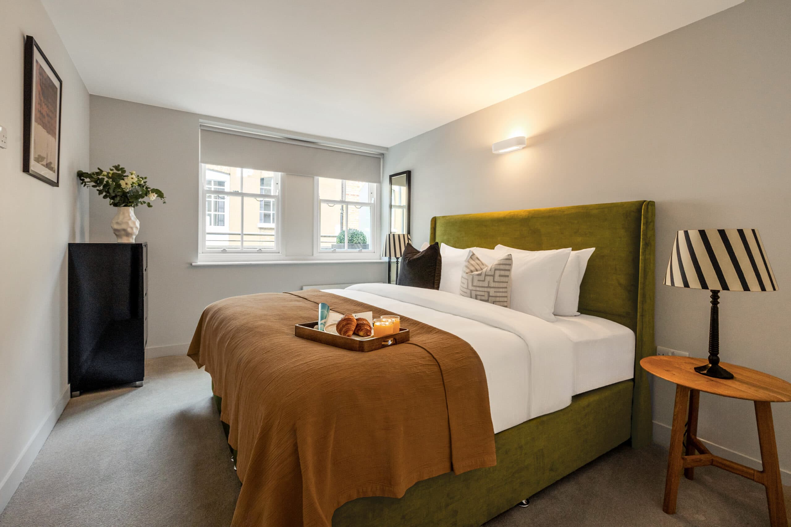 Liverpool-Street-Serviced-Apartments-S1B-8-scaled