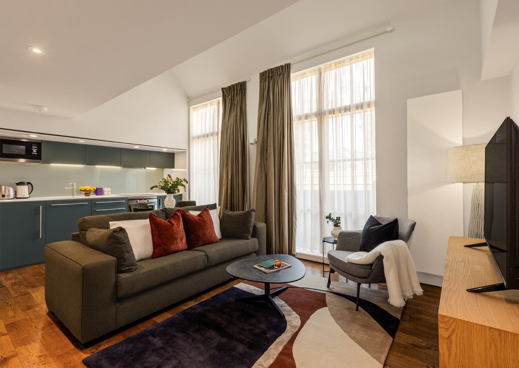 Modern Serviced Apartments near Liverpool Street