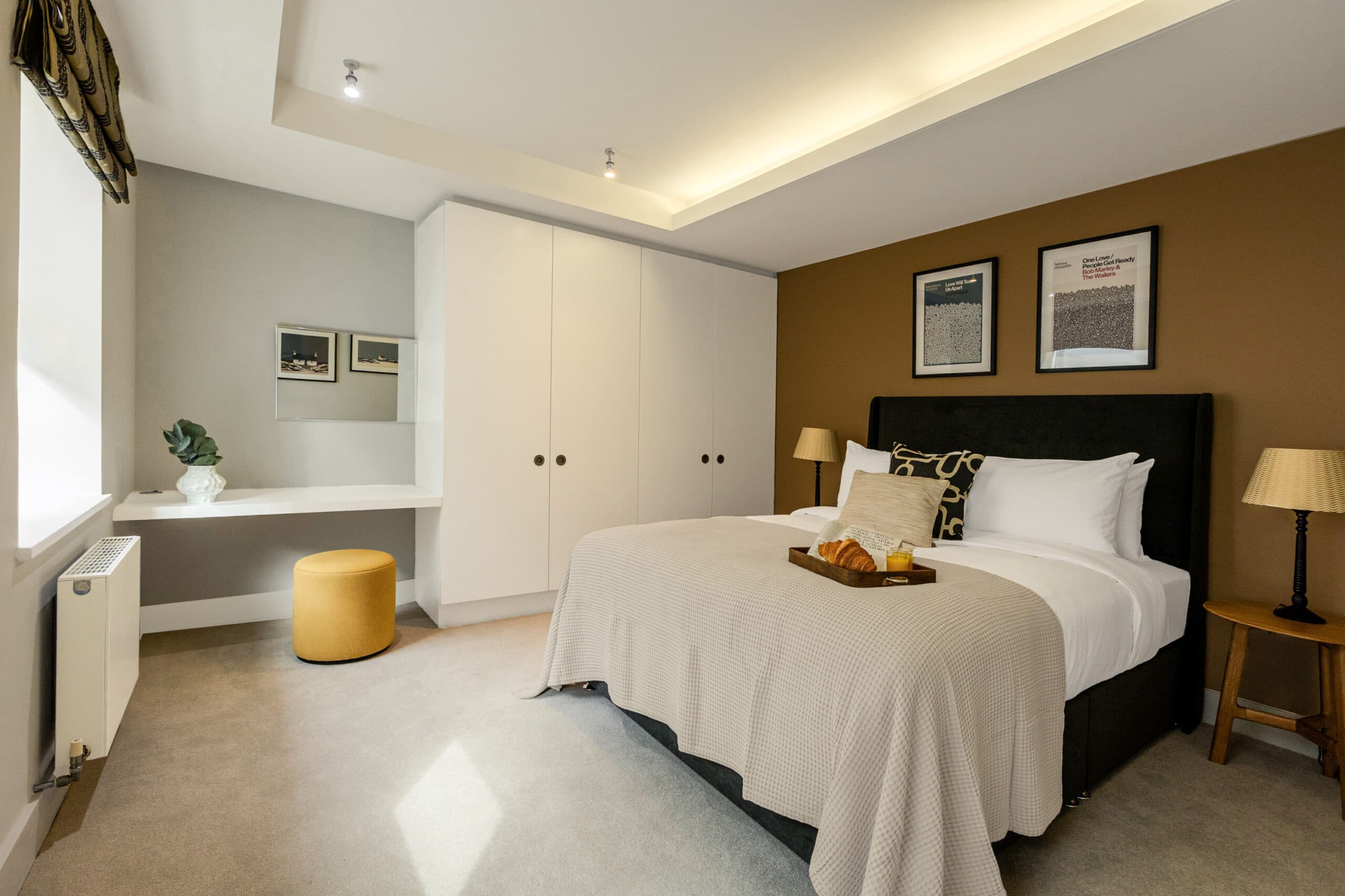 Monument-Serviced-Apartments-1B-11-scaled