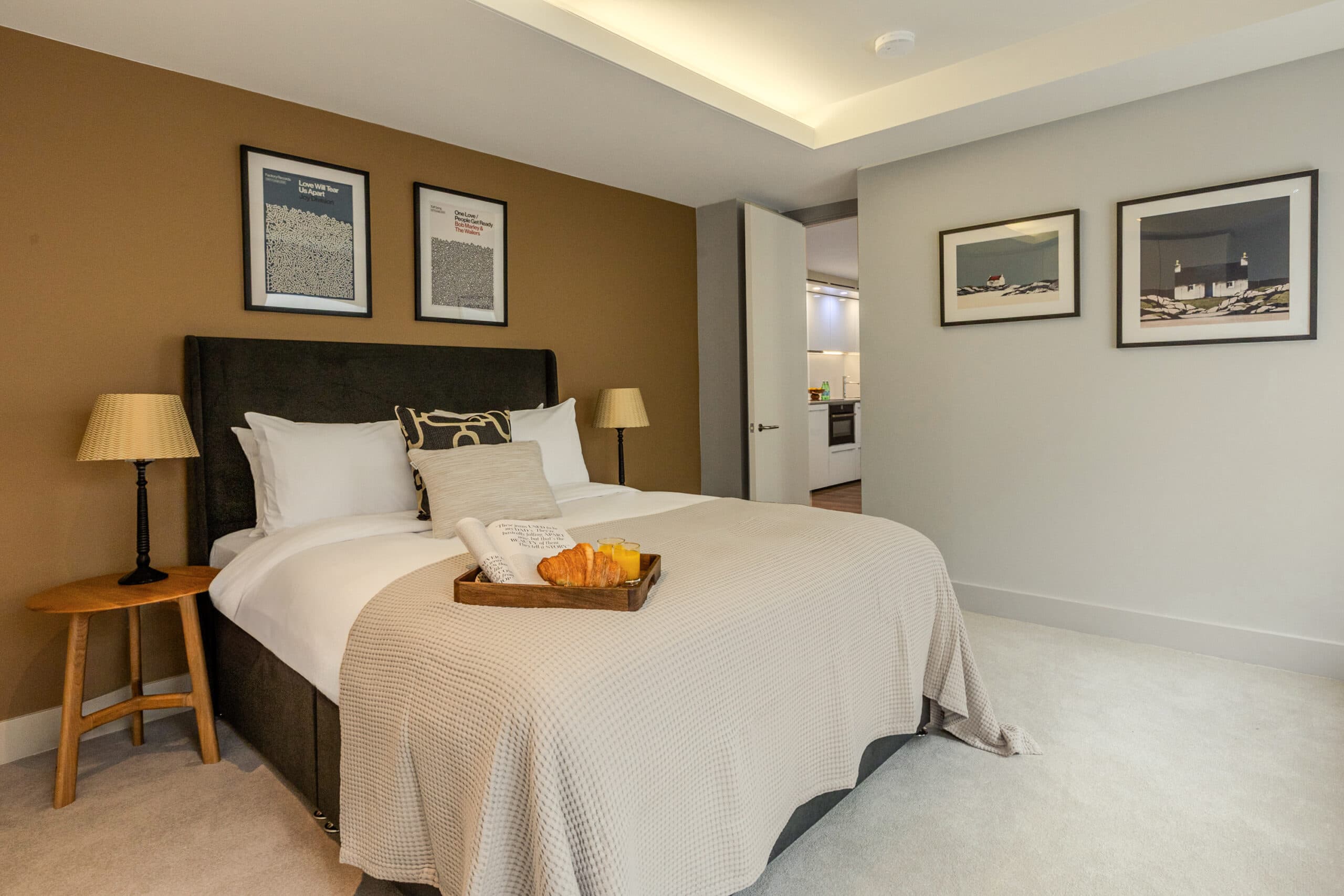 Monument-Serviced-Apartments-1B-12-scaled