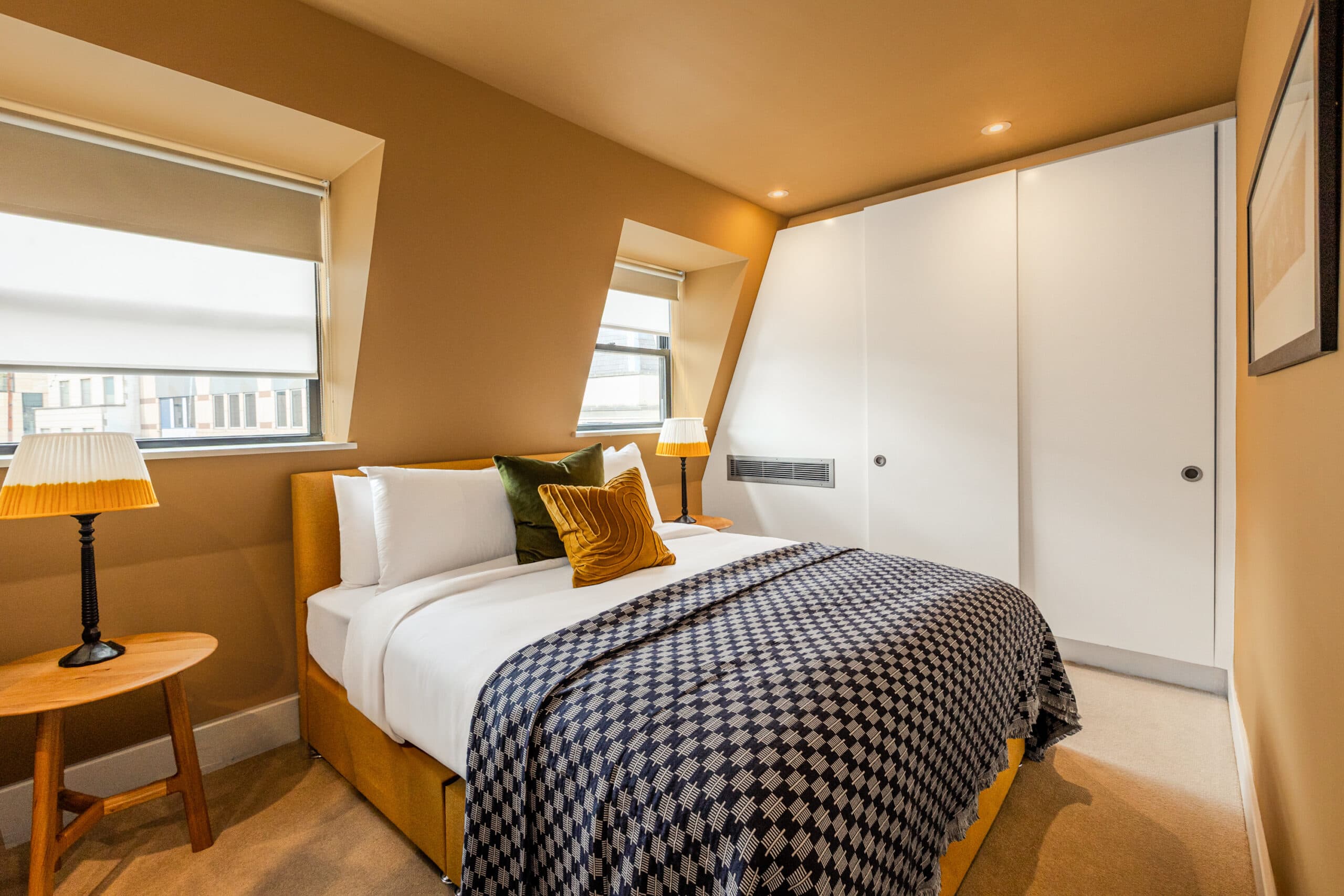 Monument-Serviced-Apartments-Penthouse-23-scaled