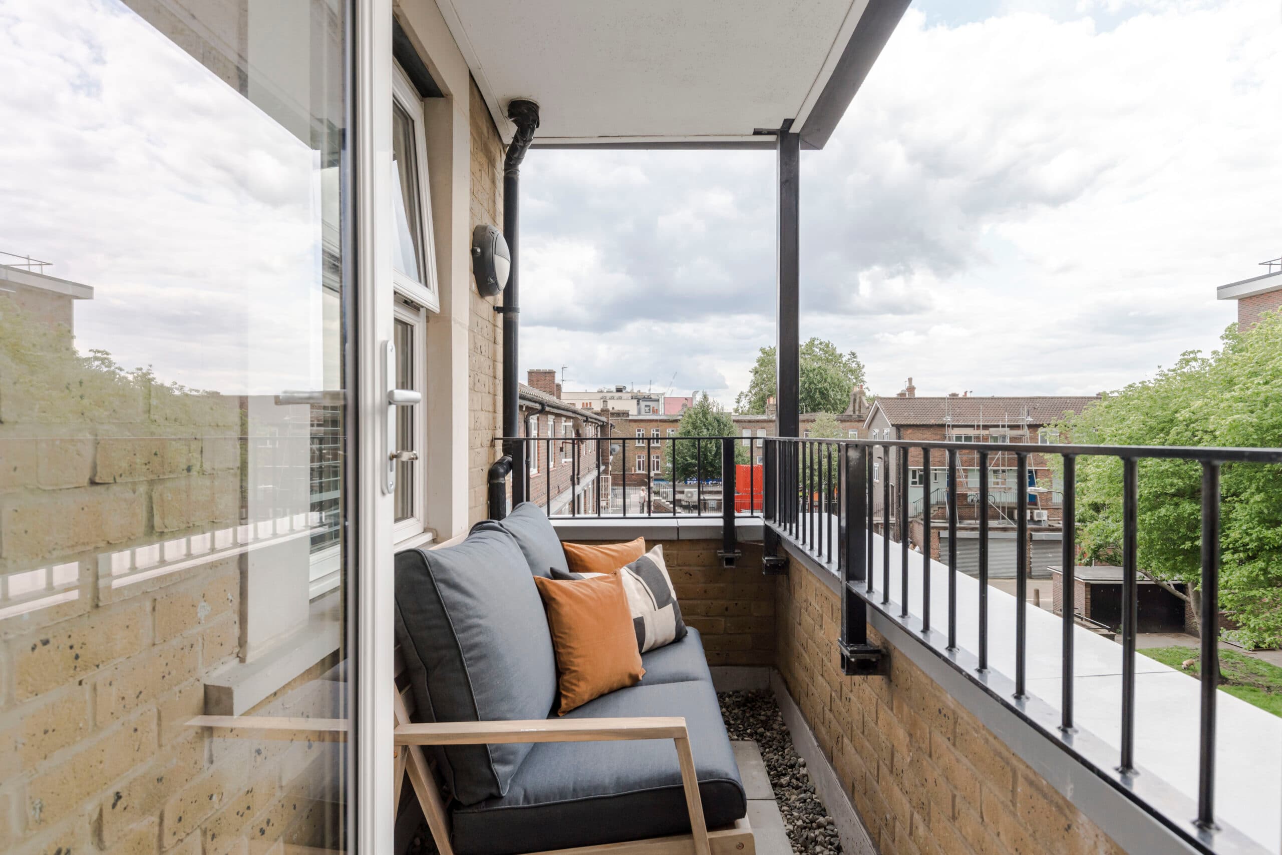 Old-Kent-Road-120-scaled