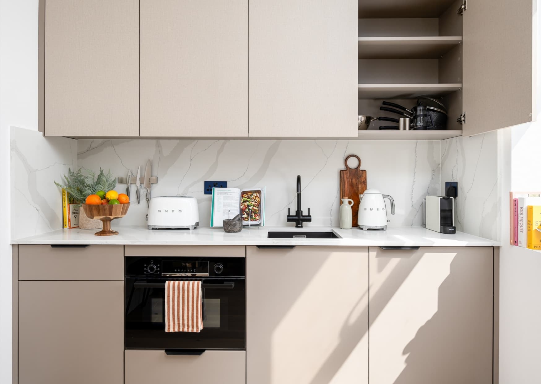 Serviced Apartments in Camden with kitchen