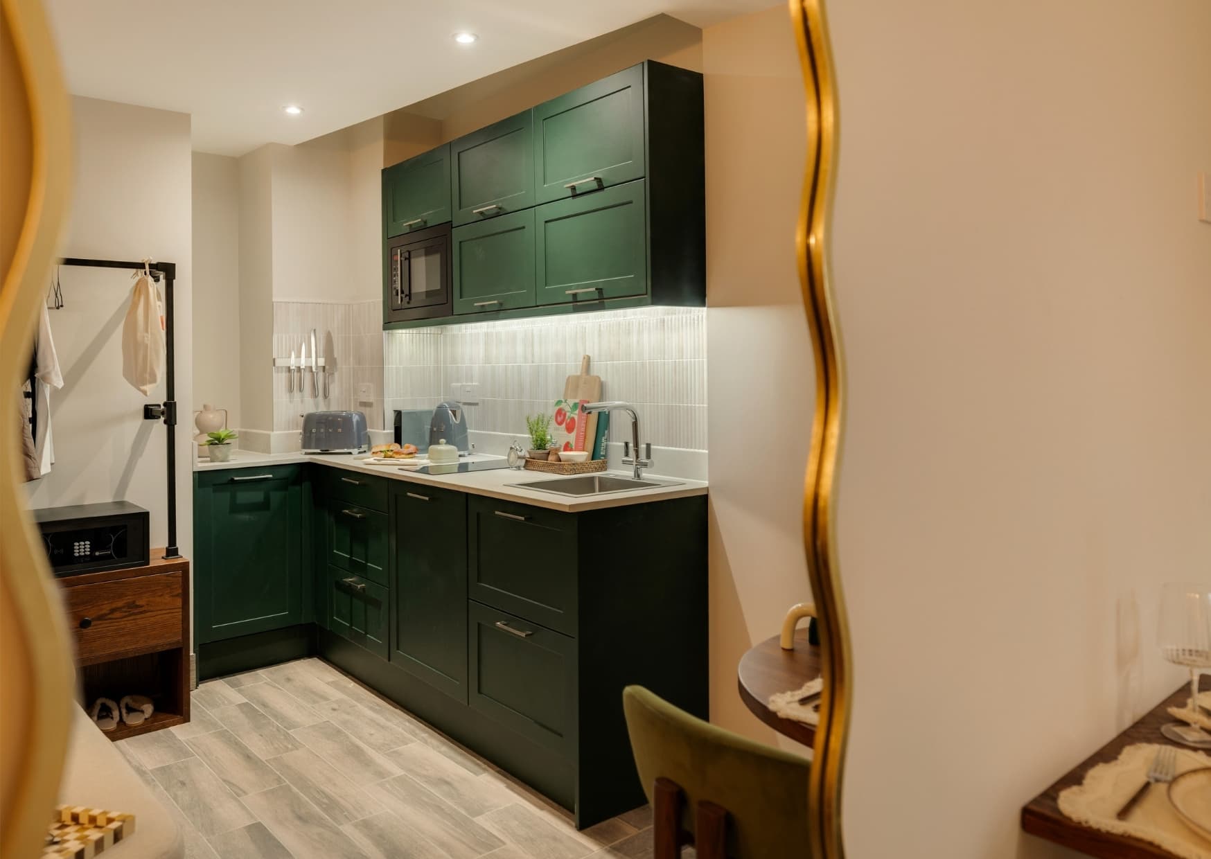 Serviced Apartments near Bermondsey with Kitchens