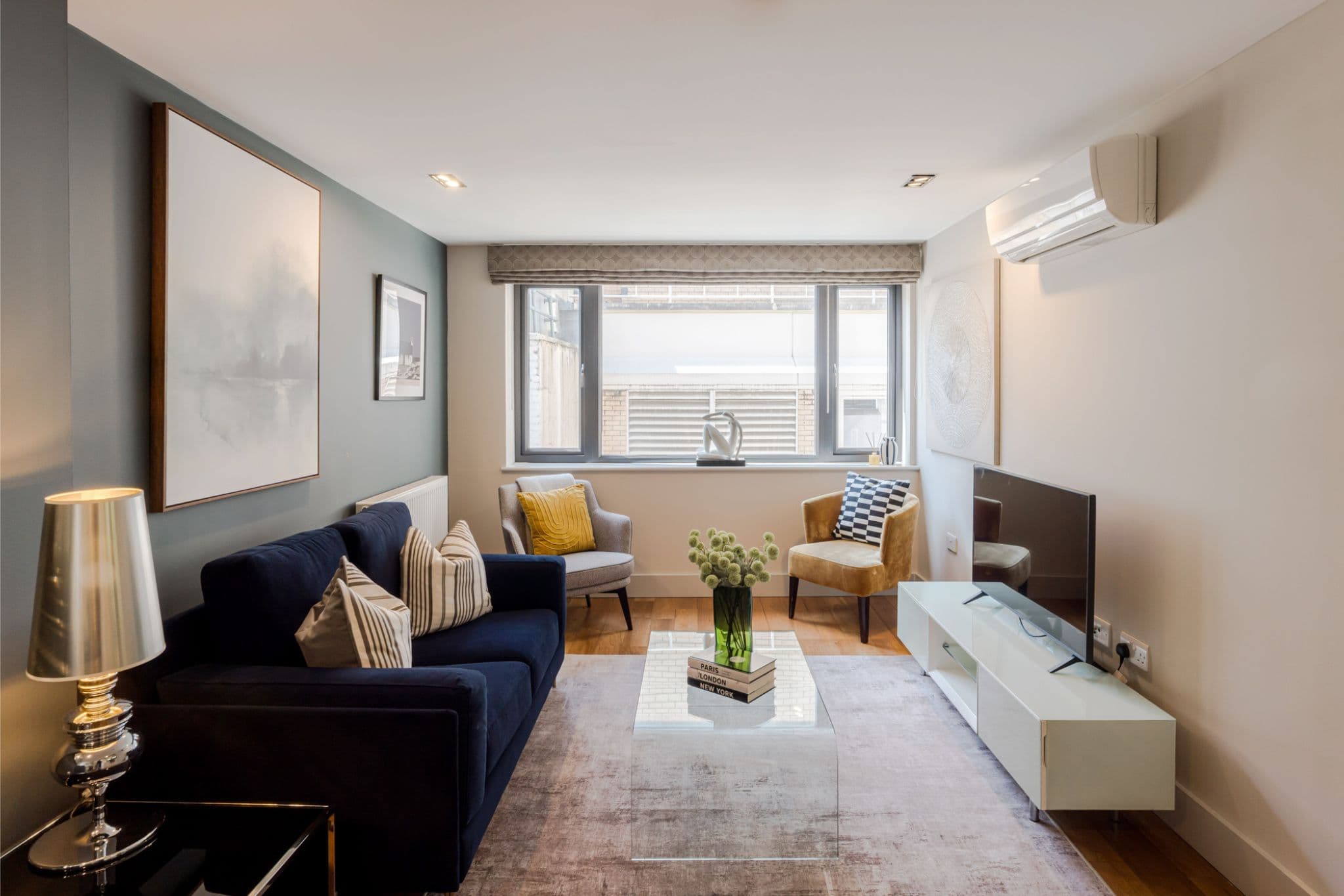 Serviced Apartments near Monument