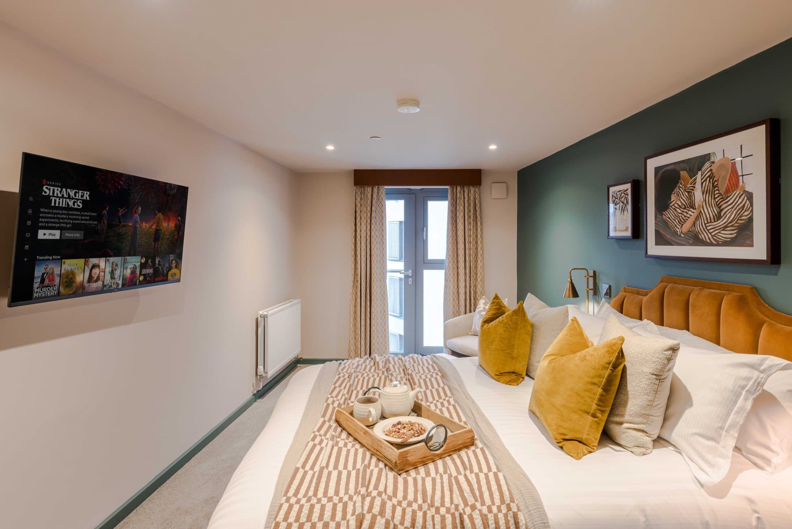 Serviced-Apartments-Wapping-Wharf-1-2-scaled