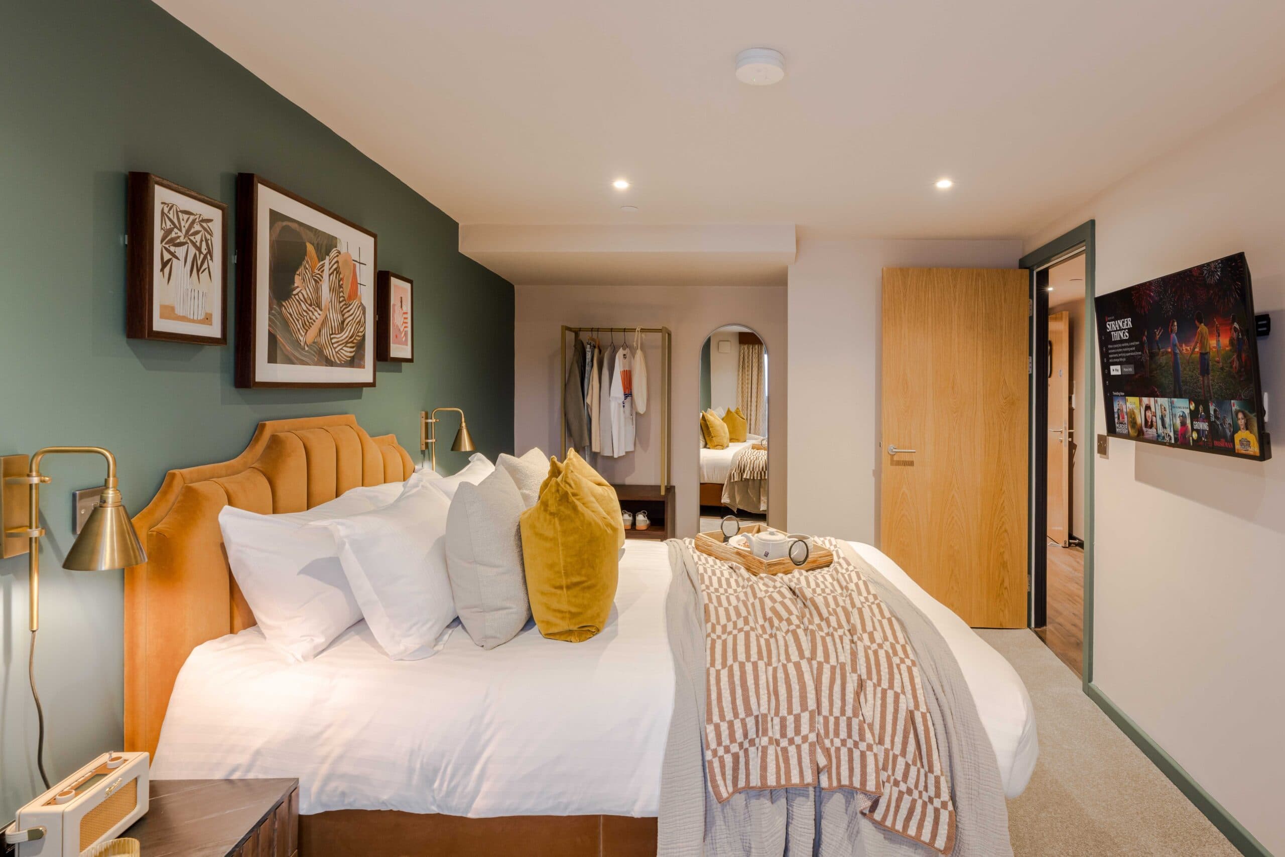 Serviced-Apartments-Wapping-Wharf-3-1-scaled