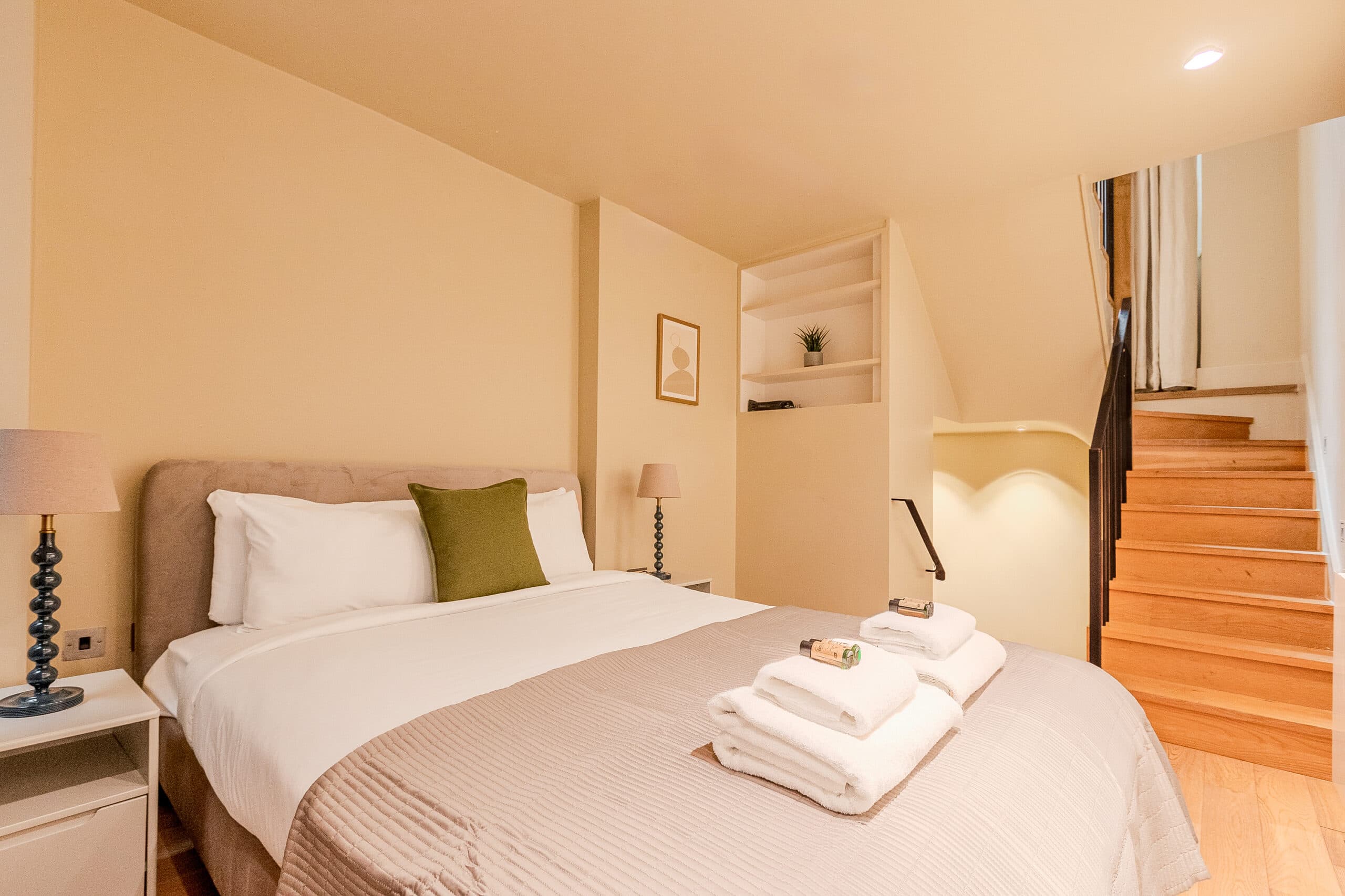 St-Pauls-Serviced-Apartments-1BD-10-scaled