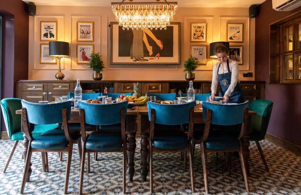 The-New-Inn-in-Ealing_2