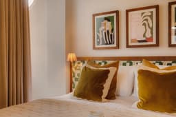 Tower Bridge Road Studio