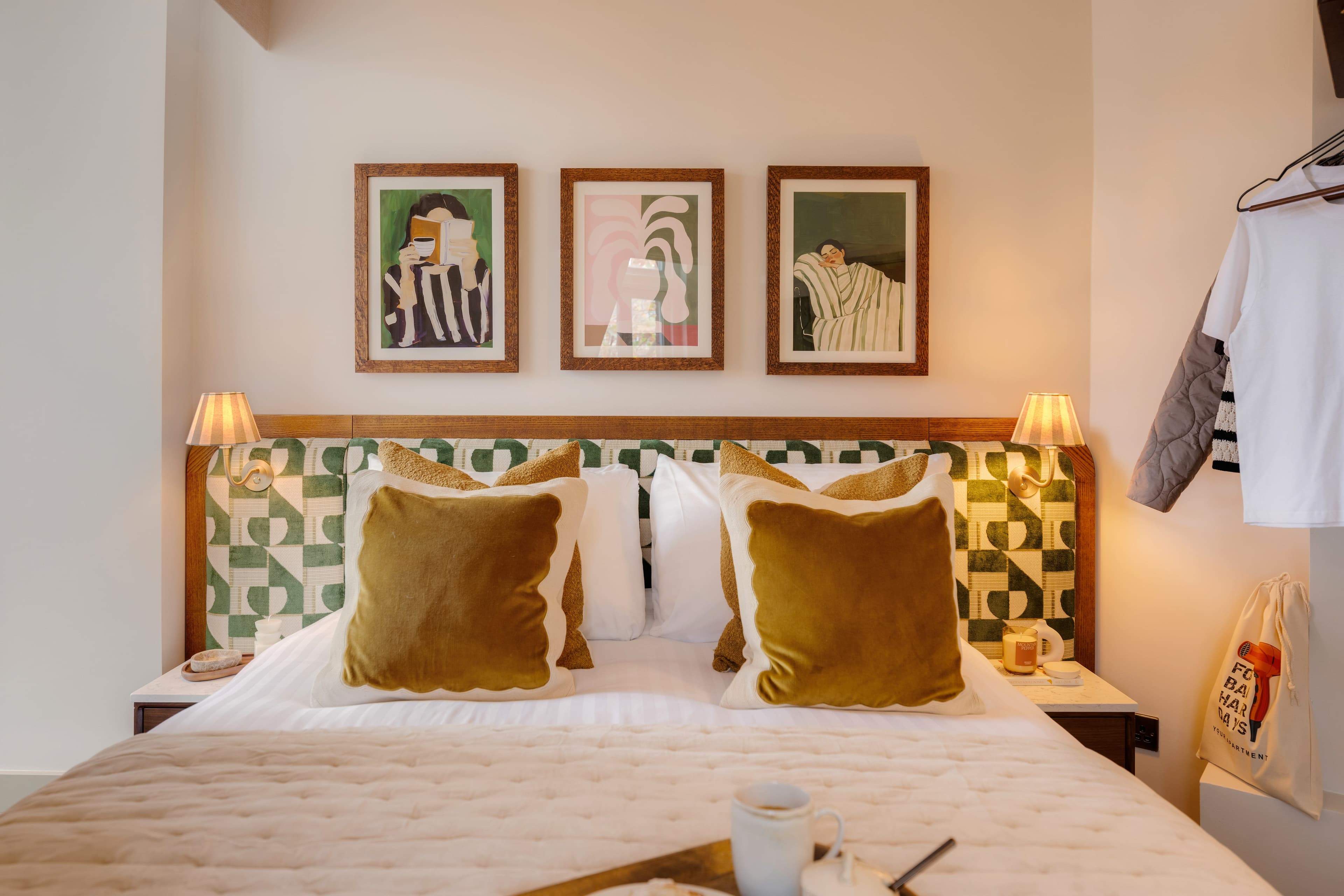 Tower Bridge Road Studio18