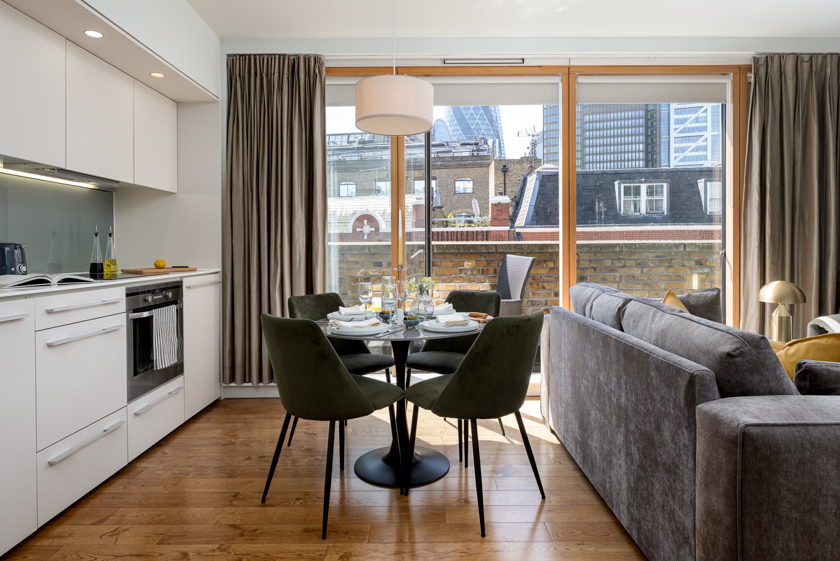 Your-Apartment-Liverpool-Street-1-Bedroom-Penthouse-6