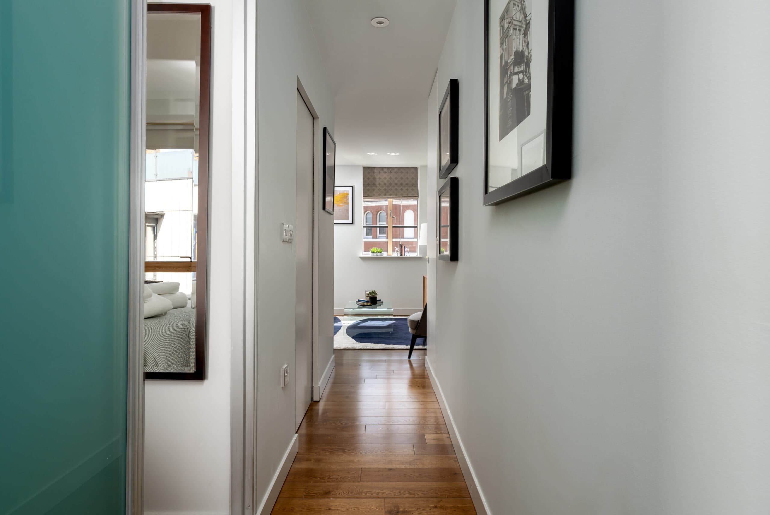 Your-Apartment-Liverpool-Street-Deluxe-1-Bedroom-Apartment-12-1-scaled