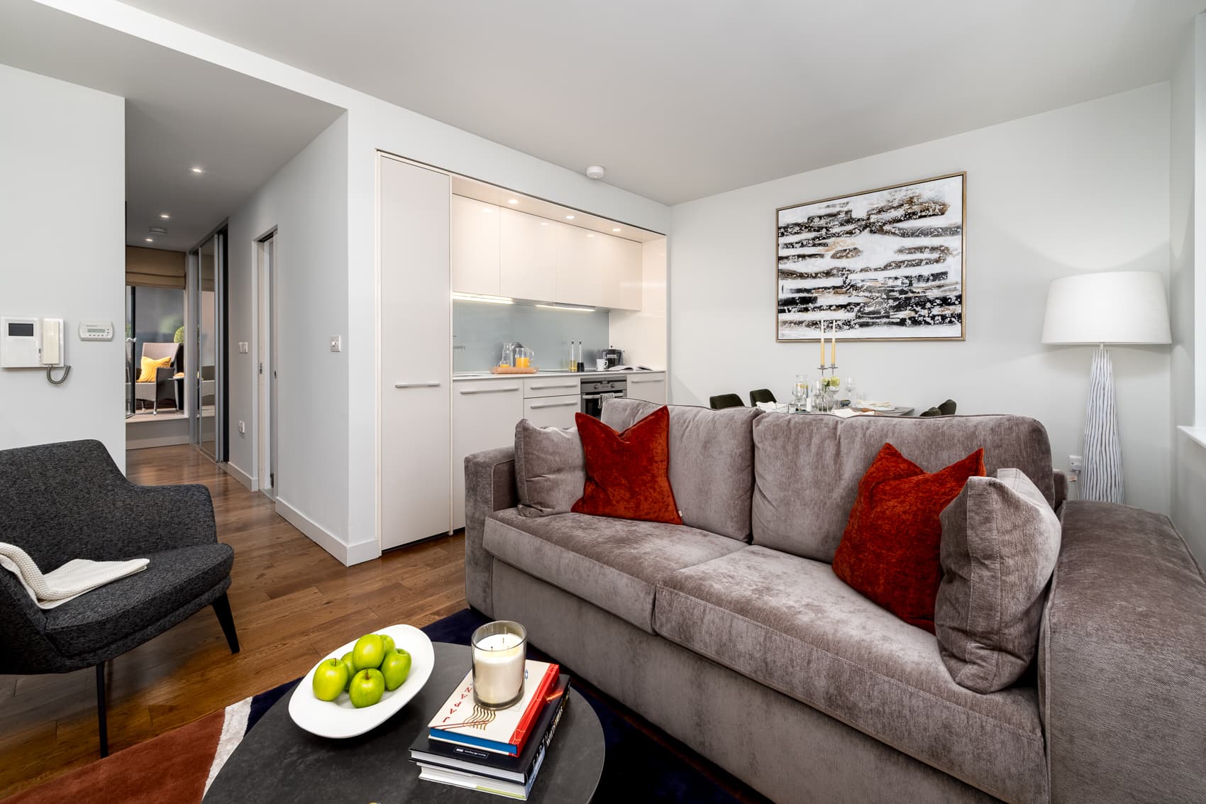 Your-Apartment-Liverpool-Street-Deluxe-1-Bedroom-With-Terrace-9