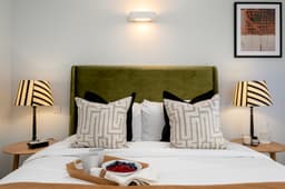 Your-Apartment-Liverpool-Street-Executive-1-Bedroom-1