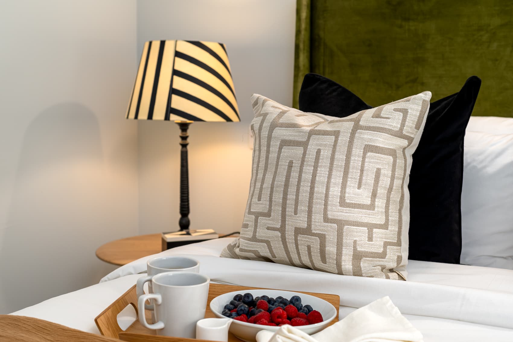 Your-Apartment-Liverpool-Street-Executive-1-Bedroom-3