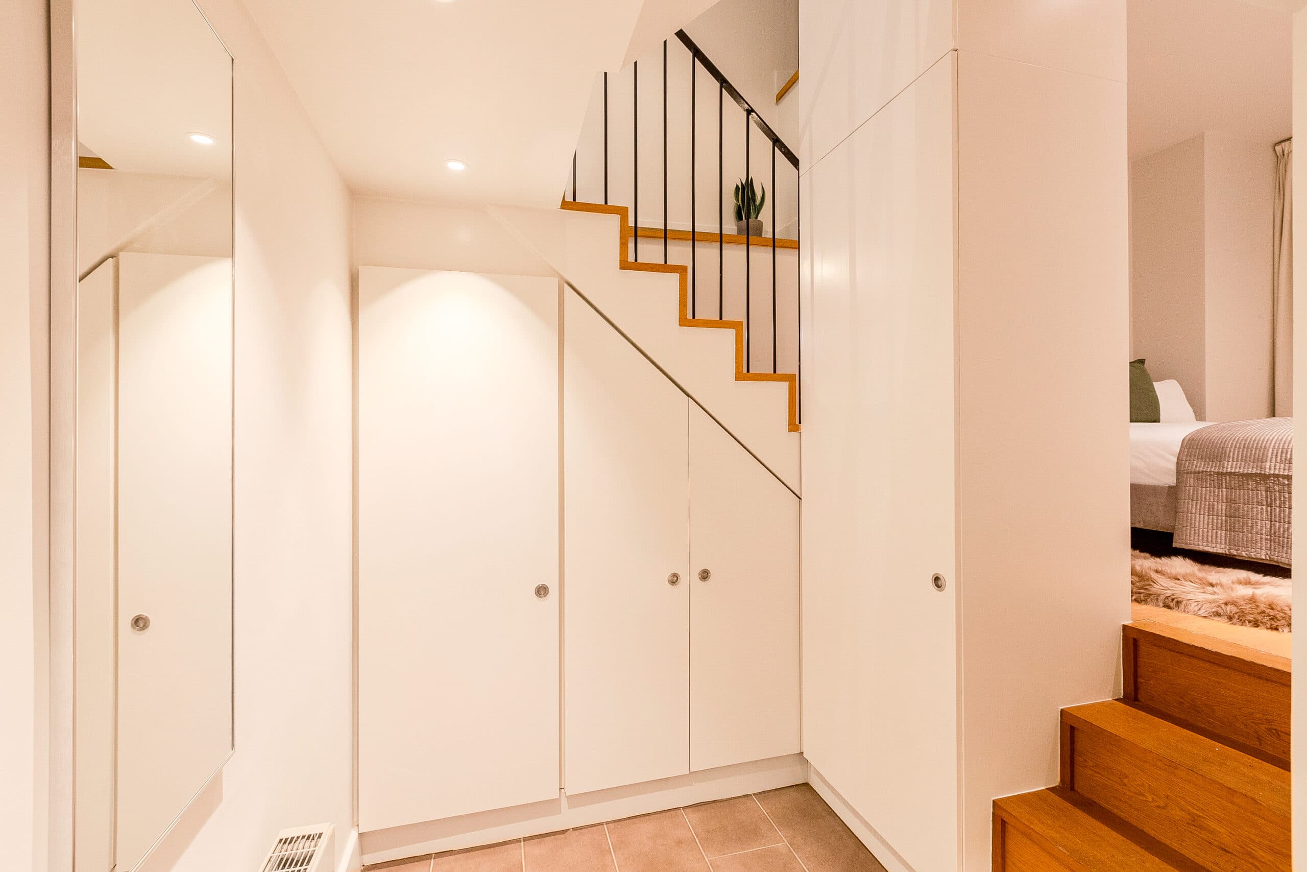 Your-Apartment-St-Pauls-Execuitive-1-Bedroom-Duplex-Apartment-1a-14-scaled