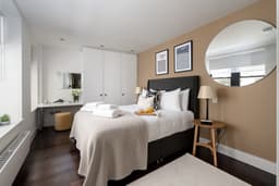 Your-Apartment-Tower-of-London-Executive-1-Bedroom-Apartment-Botolph-1